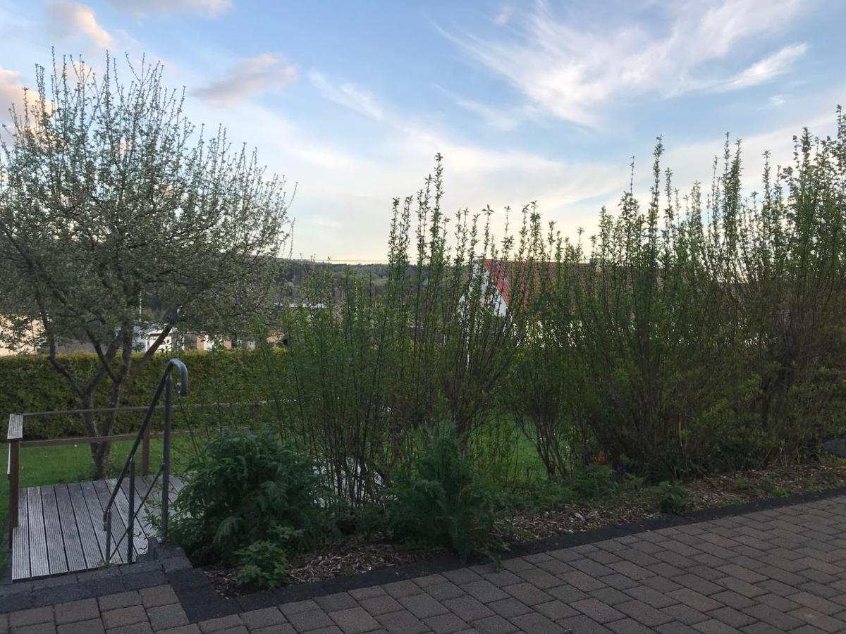 Wohnung Mit Panoramablick Gerolstein Esterno foto
