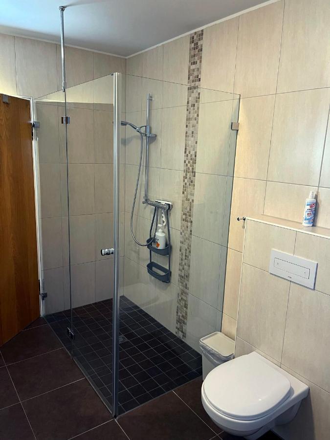 Wohnung Mit Panoramablick Gerolstein Esterno foto