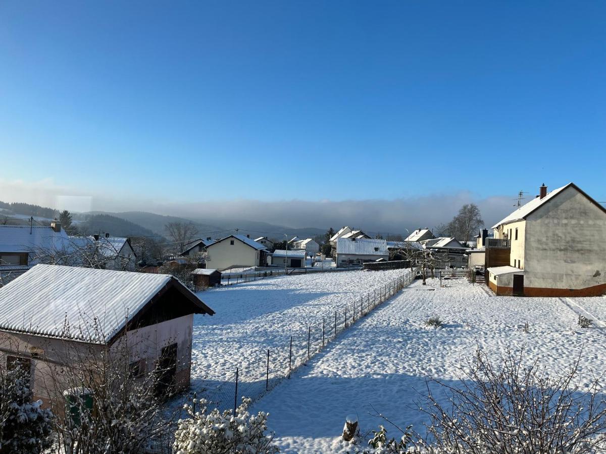 Wohnung Mit Panoramablick Gerolstein Esterno foto